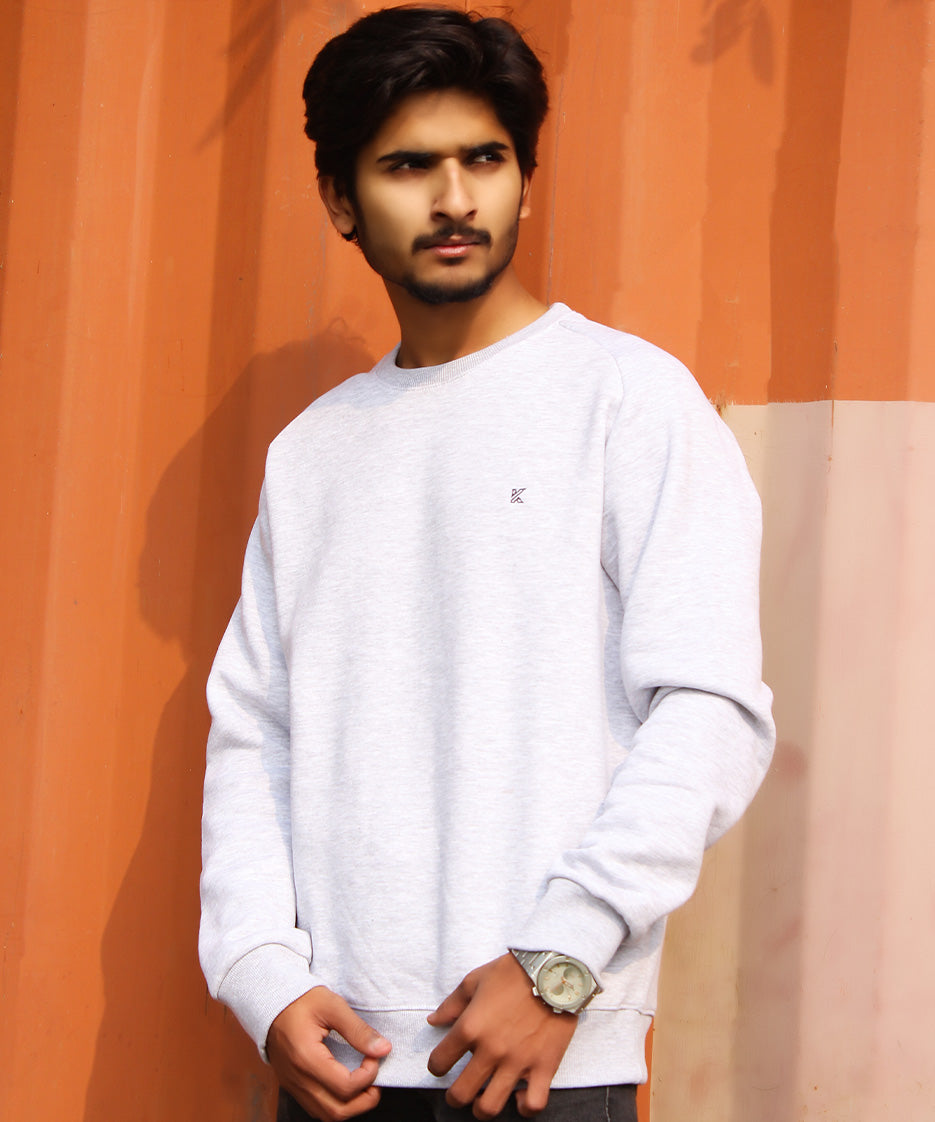 WHITE SWEATSHIRT FULL SLEEVES